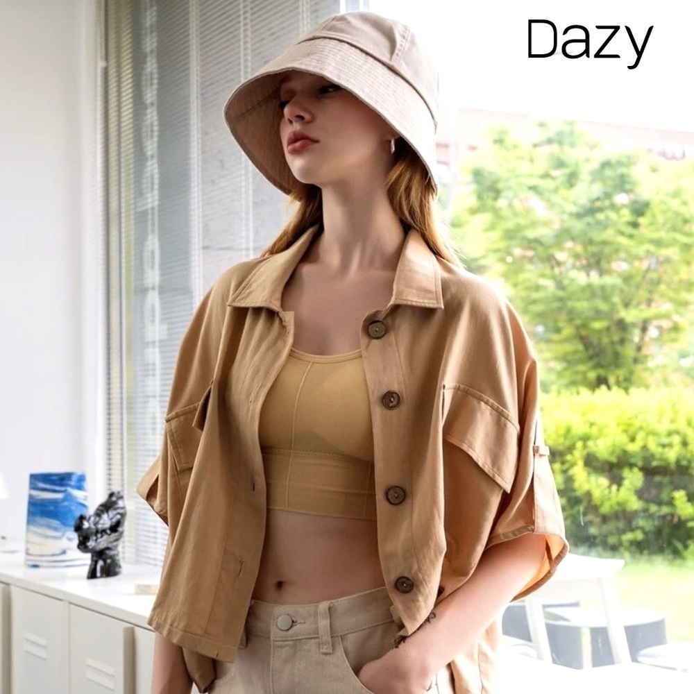 SHEIN dazy solid button up jacket - Picture 3 of 3